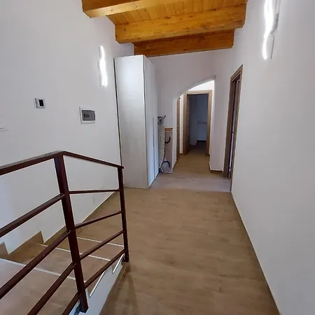 Al Monumento 아파트 아망테